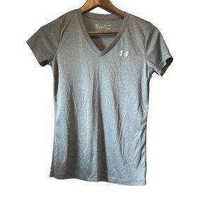 Under Armour basic v‎ neck tee size xs